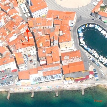 Appartamento Tartini - Private Roof Terrace - Self Check-In Pirano Esterno foto
