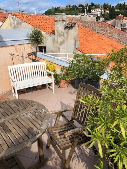 Appartamento Tartini - Private Roof Terrace - Self Check-In Pirano Esterno foto